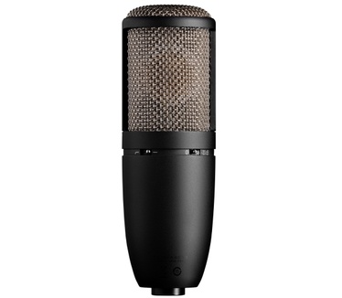AKG P420