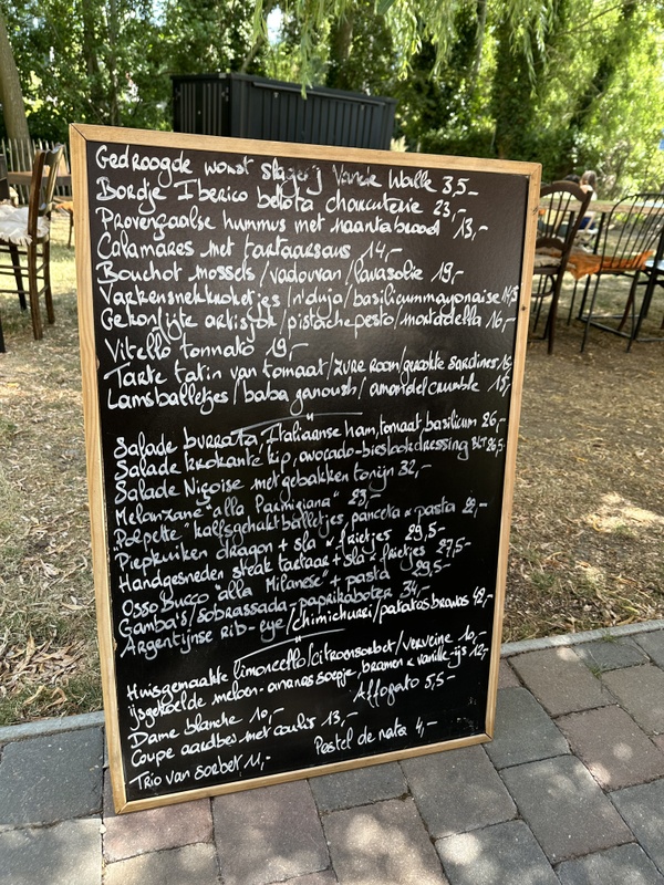 Afbeeldingslocatie: https://tweakers.net/i/fDX_WJrNSC7L0rEcihAScq9FE90=/x800/filters:strip_icc():strip_exif()/f/image/6caVhgaFXQulMEMY0VpRG6lI.jpg?f=fotoalbum_large