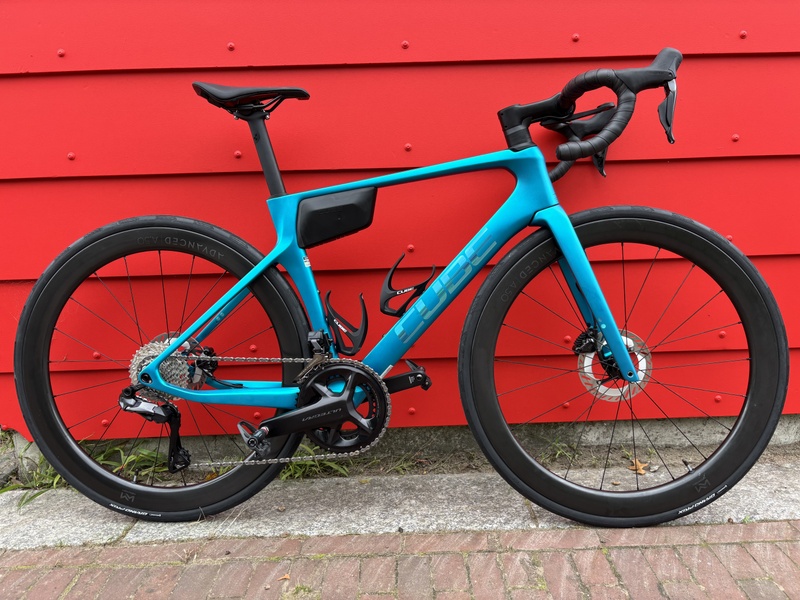 Afbeeldingslocatie: https://tweakers.net/i/fIKW4DbZk-7RlwSWuuQgmMrjljc=/800x/filters:strip_icc():strip_exif()/f/image/pZMjNxexuQGqpIbTYhihpXXL.jpg?f=fotoalbum_large