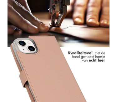 Selencia Echt Lederen Bookcase iPhone 14 Plus - Dusty Pink