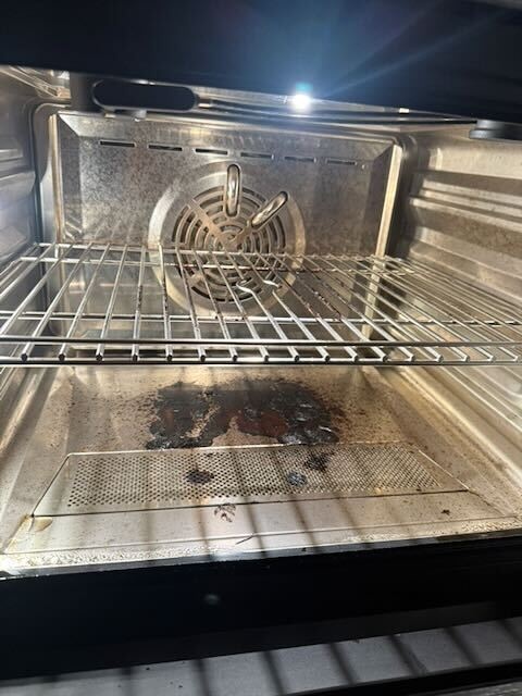 Afbeeldingslocatie: https://tweakers.net/i/fJN_rGfcI--Qj9B5DqWEpKilq3g=/fit-in/4920x3264/filters:max_bytes(3145728):no_upscale():strip_icc():strip_exif()/f/image/cD9foBYsOsILvcHs1K7svN2L.jpg?f=user_large
