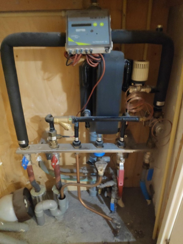 Afbeeldingslocatie: https://tweakers.net/i/fPFwdYsApS5JASklqX8bdzhYiTE=/x800/filters:strip_icc():strip_exif()/f/image/xnjeniJCr7YGWvNqAa6YZK6R.jpg?f=fotoalbum_large