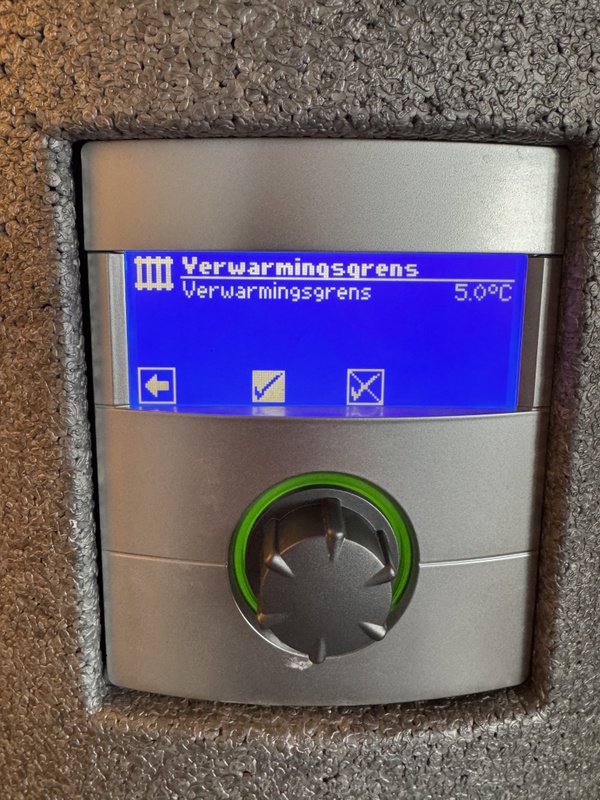 Afbeeldingslocatie: https://tweakers.net/i/fPz3Yfl0Zke7ayE1h9Pn5xvyL2s=/x800/filters:strip_icc():strip_exif()/f/image/JJY7O8UPuVAAojTOBbJrZng8.jpg?f=fotoalbum_large