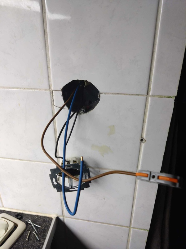 Afbeeldingslocatie: https://tweakers.net/i/fQRDy13TzRopzz49XKbFe62IhPA=/x800/filters:strip_icc():strip_exif()/f/image/vMw20djNGLypxsWwjXpVkMBh.jpg?f=fotoalbum_large