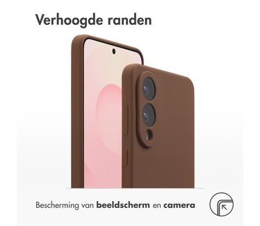 Accezz Liquid Silicone Backcover met MagSafe