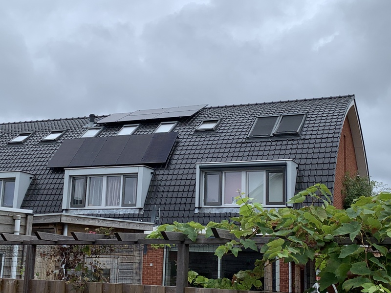 Afbeeldingslocatie: https://tweakers.net/i/fTDg9VZ_0S660btP2m_e7JU18ko=/800x/filters:strip_icc():strip_exif()/f/image/KYRzPD5graa5SgkNOu1Zi07w.jpg?f=fotoalbum_large