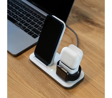 Xtorm 3-in-1 Wireless Charging Base for Apple
