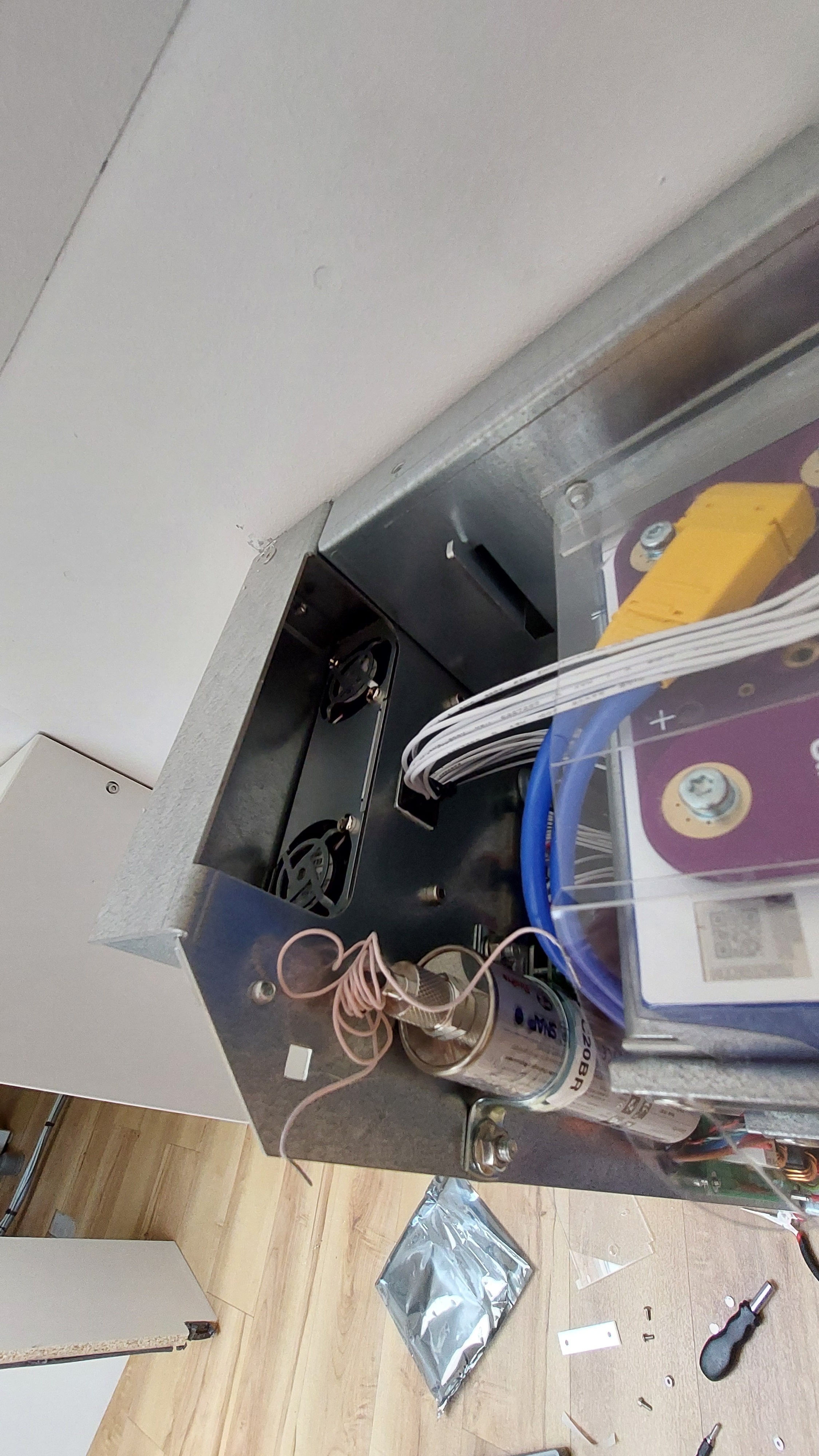 Afbeeldingslocatie: https://tweakers.net/i/fVNQFUtAZ0p9nKiVgDSe4zlHb4c=/full-fit-in/4920x3264/filters:max_bytes(3145728):no_upscale():strip_icc():fill(white):strip_exif()/f/image/8PPQwggYHXpOzUuapTLdTmN2.jpg?f=user_large