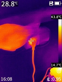 Afbeeldingslocatie: https://tweakers.net/i/fYMNvfFIygH54Vl6lbNIIcJ-eSM=/fit-in/4920x3264/filters:max_bytes(3145728):no_upscale():strip_icc():strip_exif()/f/image/zum1uofuAYon0QFgwisYXAR8.jpg?f=user_large
