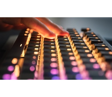 Roccat Vulcan 121 AIMO (Qwerty US, Titan Switch Tactile)