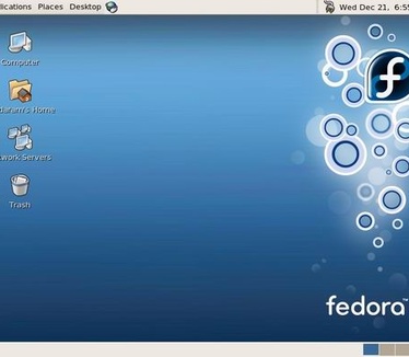 Fedora Core 5 desktop (resized)