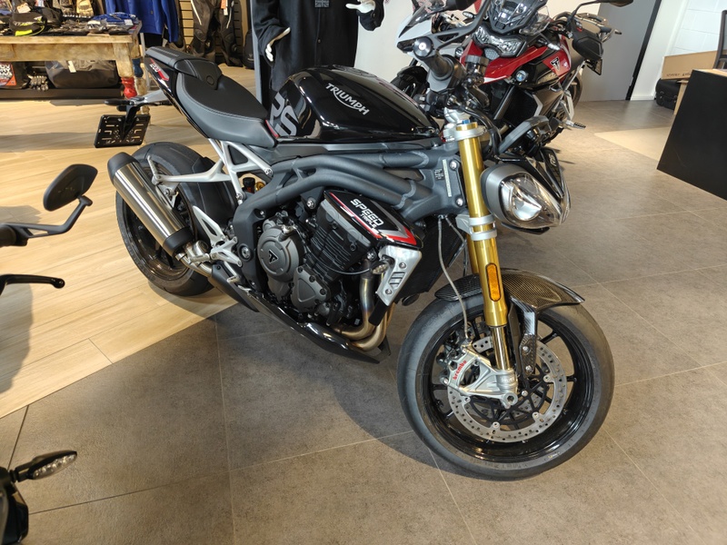 Afbeeldingslocatie: https://tweakers.net/i/fZntLWBMPVHhj9tGFlsQL-E9PNo=/800x/filters:strip_icc():strip_exif()/f/image/FJCD4imUcp44Tp6ZQRcdc2u4.jpg?f=fotoalbum_large