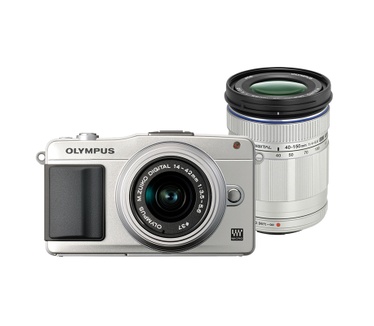 Olympus PEN E-PM2 + M.Zuiko D 3,5-5,6/14-42 II R + ZD 40-150mm f/3.5-4.5 + 8GB SD FlashAir Wit