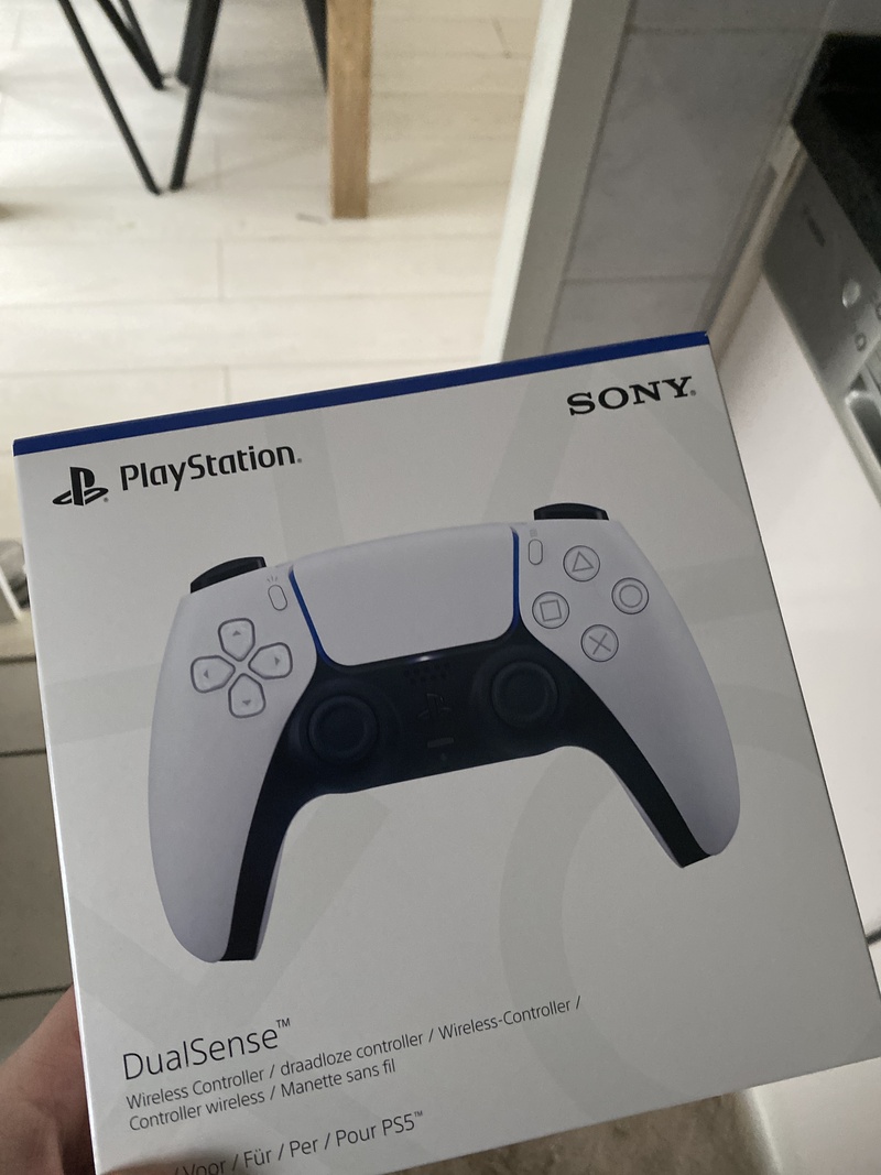 Afbeeldingslocatie: https://tweakers.net/i/fcexpPw1vdC-kAN_GBS0pcsQmnk=/800x/filters:strip_icc():strip_exif()/f/image/lb6hFgd6qrCY8sNAe6OE4UhV.jpg?f=fotoalbum_large