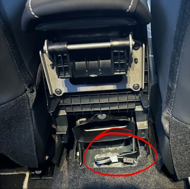 Afbeeldingslocatie: https://tweakers.net/i/fcp2B6hZZDGcZyDGqzJil7pnOpU=/fit-in/4920x3264/filters:max_bytes(3145728):no_upscale():strip_icc():strip_exif()/f/image/mL01HPaFwm58sw17T53IDlsG.jpg?f=user_large