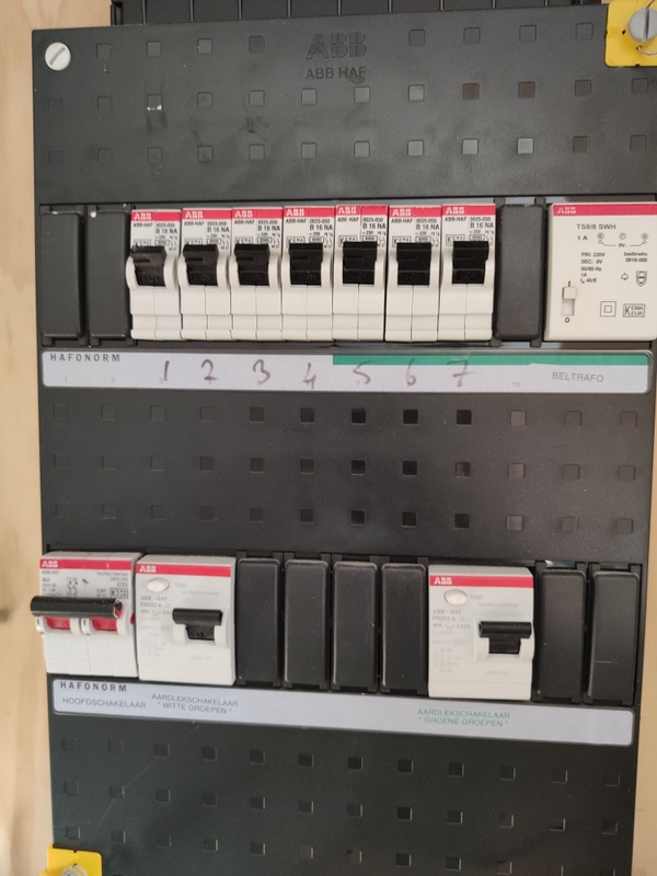 Afbeeldingslocatie: https://tweakers.net/i/fcrmPUT0BB_Kw_b7pnT5J2I_eg0=/x800/filters:strip_icc():strip_exif()/f/image/kLoRBYOBoov6T27qeVNtjV37.jpg?f=fotoalbum_large