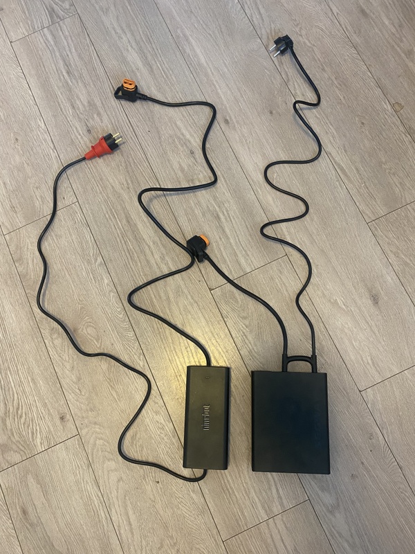 Afbeeldingslocatie: https://tweakers.net/i/fdX0feXjVDY5bw4TYcJV0lXlK9k=/x800/filters:strip_icc():strip_exif()/f/image/APoZfbOHjDrb7mXUMVQchKqV.jpg?f=fotoalbum_large