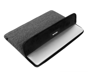 Incase CL60682