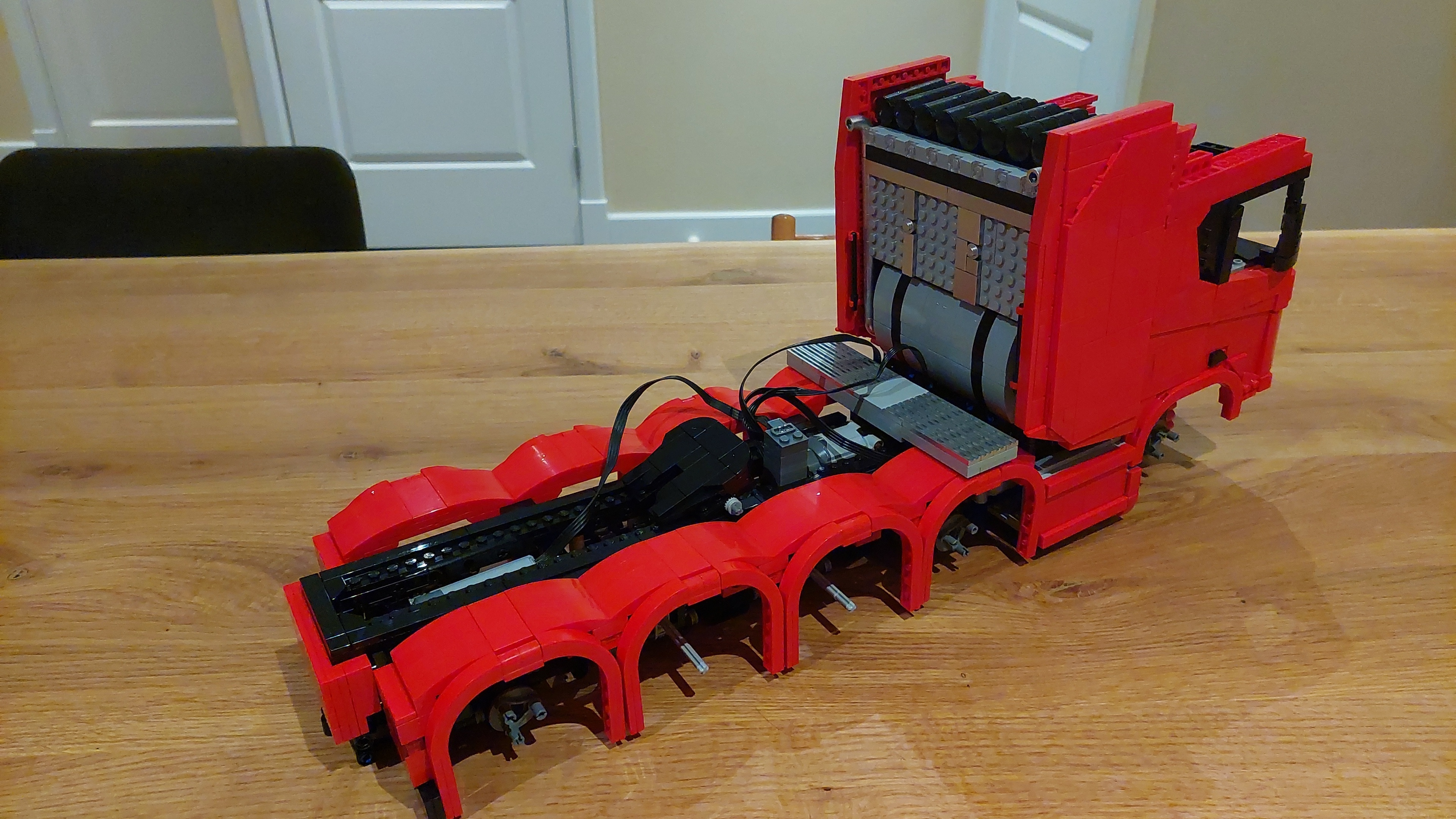 Afbeeldingslocatie: https://tweakers.net/i/feU4o2jkdbJbnOsStc1R5b3ixPs=/fit-in/4920x3264/filters:max_bytes(3145728):no_upscale():strip_icc():strip_exif()/f/image/GqIODXD6gWvKW5aoeSJJrgbm.jpg?f=user_large