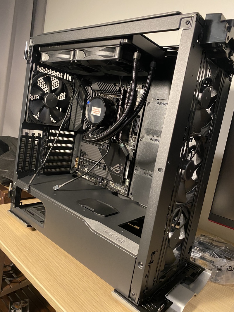 Afbeeldingslocatie: https://tweakers.net/i/fe_sHv5ZrM7IX5qKBNdabaluKow=/800x/filters:strip_icc():strip_exif()/f/image/pobgh1szFhSK1cG1QBJhcjxH.jpg?f=fotoalbum_large