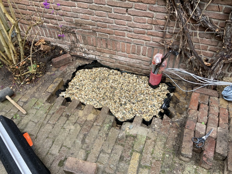 Afbeeldingslocatie: https://tweakers.net/i/fei8Vc4ueKpFoDB-WdWblnAlpZw=/800x/filters:strip_icc():strip_exif()/f/image/pcQT59l88iECWCxPzLe716qi.jpg?f=fotoalbum_large