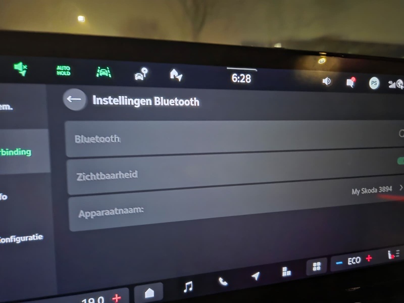 Afbeeldingslocatie: https://tweakers.net/i/fj2Y-POTQBhVJEvQTQaa-t3DBdk=/800x/filters:strip_icc():strip_exif()/f/image/ZtfEQg9jx01eFhtHG3N5A33i.jpg?f=fotoalbum_large