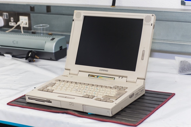 Jalopnik Compaq