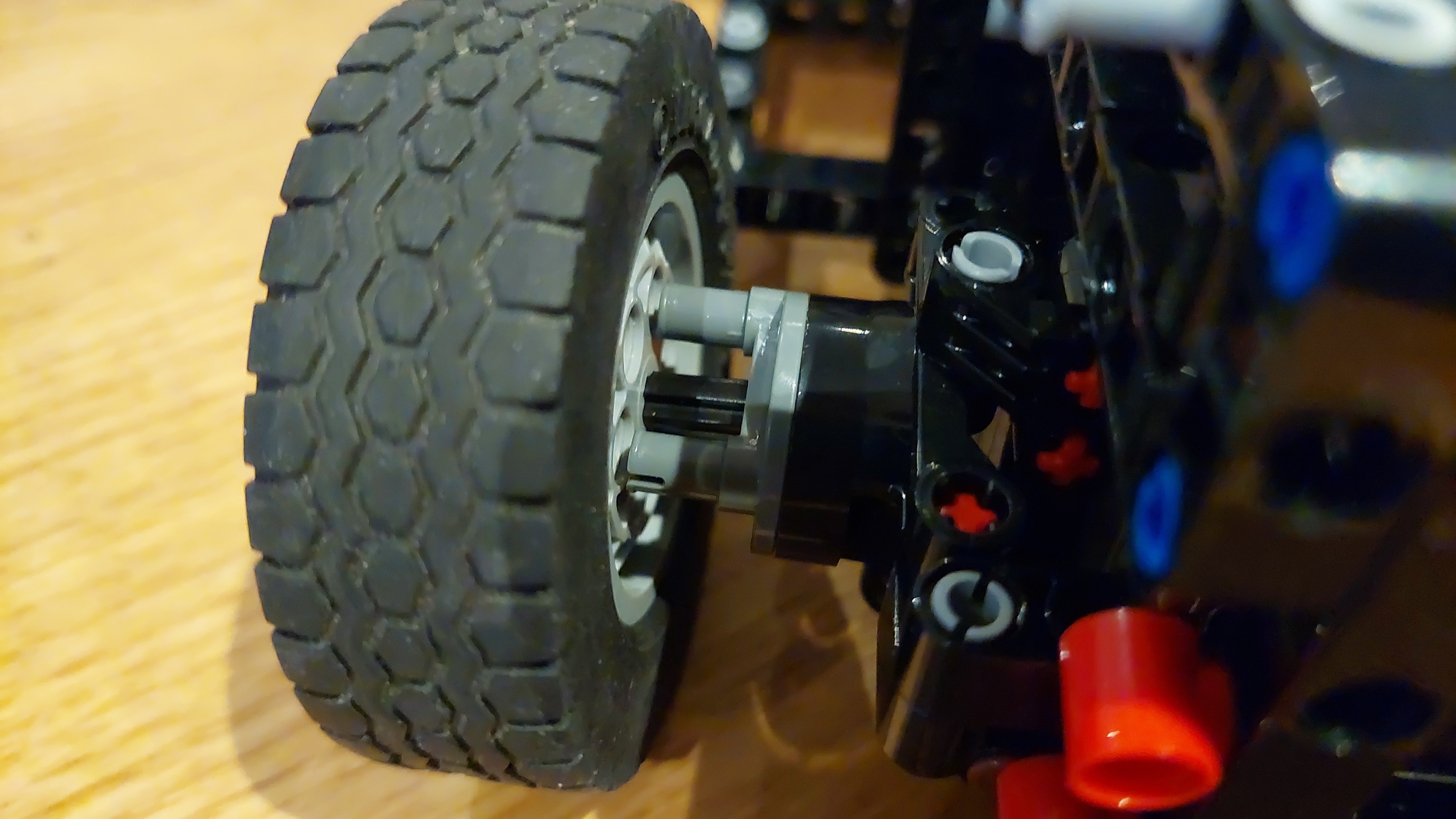 Afbeeldingslocatie: https://tweakers.net/i/fm8dJgN13wgQAcwTc1551faVeFY=/fit-in/4920x3264/filters:max_bytes(3145728):no_upscale():strip_icc():strip_exif()/f/image/rrzZrexltYmZjMtZPcz875pl.jpg?f=user_large