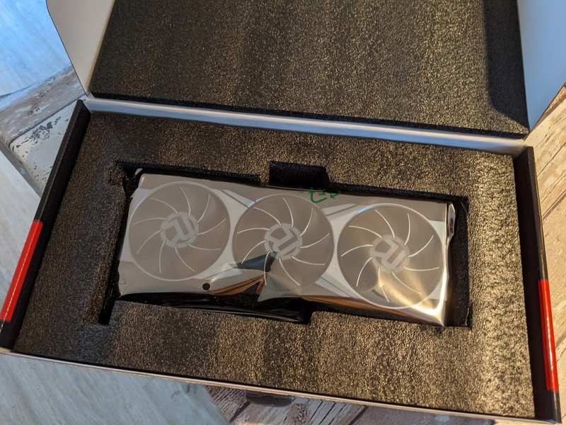 Afbeeldingslocatie: https://tweakers.net/i/foUfT0RwhCO64S_Yqe6DJXpUGgg=/800x/filters:strip_icc():strip_exif()/f/image/6hAGZNHCueaonC63PpFbsKDI.jpg?f=fotoalbum_large