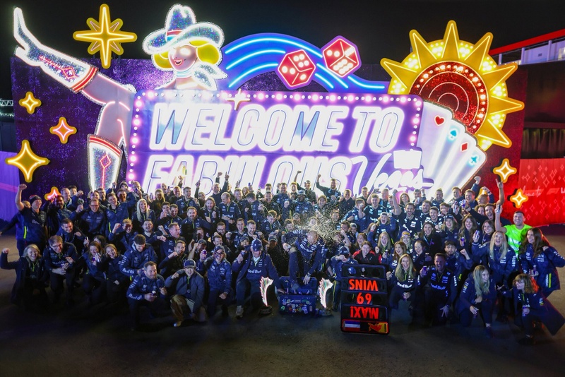 Afbeeldingslocatie: https://tweakers.net/i/fpfJ4YfVQURzhzTfO8oy02-kaNs=/800x/filters:strip_icc():strip_exif()/f/image/hMMmBjT1tYEZXbefikR3uKL5.jpg?f=fotoalbum_large