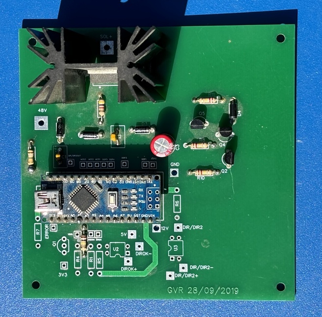 Een laadregelaar met een Arduino Nano en een Mosfet
