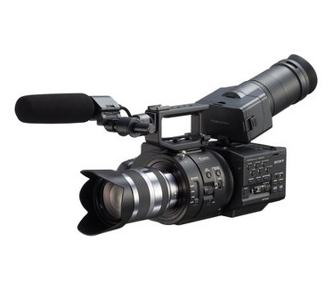 Sony NEX-FS700EK (incl SEL18200 lens) Zwart