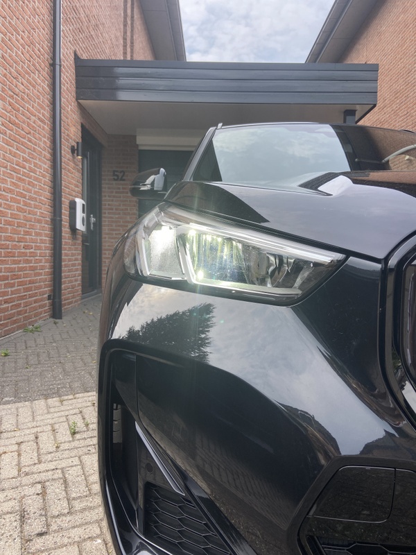 Afbeeldingslocatie: https://tweakers.net/i/fw4lRTtknuRMSO7KMi8204BPzj0=/x800/filters:strip_icc():strip_exif()/f/image/bm3staByC6uPW1PsTEg2K3eI.jpg?f=fotoalbum_large
