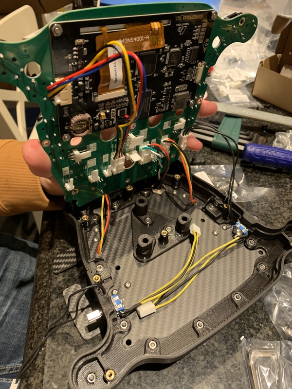 Afbeeldingslocatie: https://tweakers.net/i/fzeZk-XRPN42MuOa8sTI-2Ofrsc=/x800/filters:strip_icc():strip_exif()/f/image/juc2uvN4hales3I7biZ1EEn0.jpg?f=fotoalbum_large