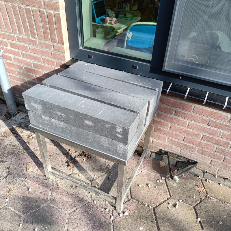 Afbeeldingslocatie: https://tweakers.net/i/g-2sOmYMHEzXUE1e2hyeRGjLEss=/800x/filters:strip_icc():strip_exif()/f/image/7RzoKvst26YfdtFZ51C15GzU.jpg?f=fotoalbum_large