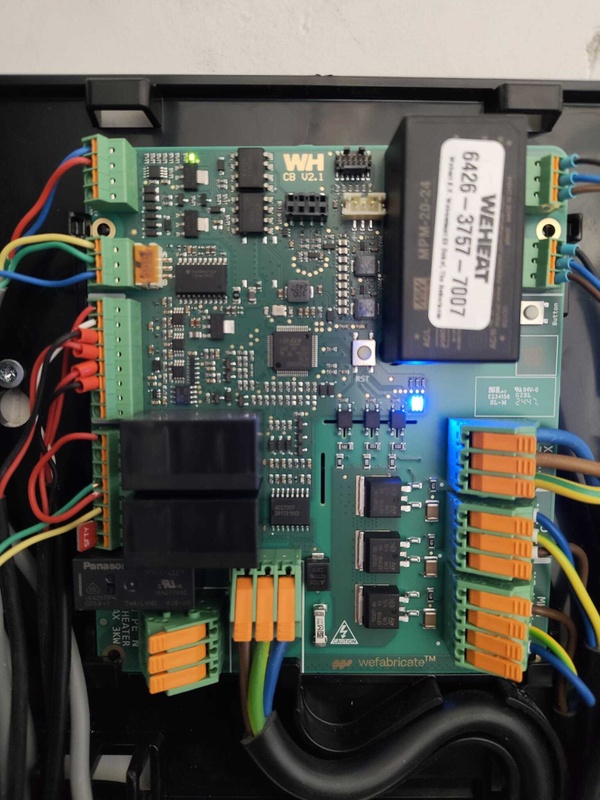 Afbeeldingslocatie: https://tweakers.net/i/g0sJup-PzNBLoztJKDFQvqUgBrs=/x800/filters:strip_icc():strip_exif()/f/image/0ZRWJp0dMDsuheNP8XQIjzSy.jpg?f=fotoalbum_large