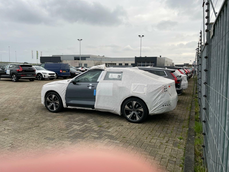 Afbeeldingslocatie: https://tweakers.net/i/g2Ko0qH3y4H4mW66h1OEGB_9DbU=/800x/filters:strip_icc():strip_exif()/f/image/4Zvyzdyt2ygHd1tAB00cBTpw.jpg?f=fotoalbum_large