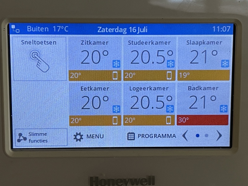 Afbeeldingslocatie: https://tweakers.net/i/g2gHeJuazgFhuDX-REqsZtndRZw=/800x/filters:strip_icc():strip_exif()/f/image/HMztlevKk2ZEL8JLozEFxKO1.jpg?f=fotoalbum_large