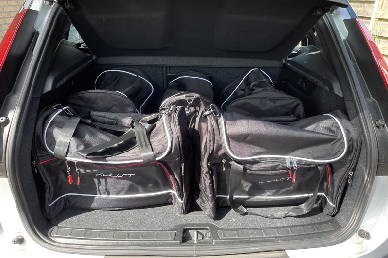 Afbeeldingslocatie: https://tweakers.net/i/g2ksoUFMMDHjhiCZjwYLemrD-1M=/800x/filters:strip_icc():strip_exif()/f/image/oaLFMFIeZXxEoejVb3cLIWKn.jpg?f=fotoalbum_large