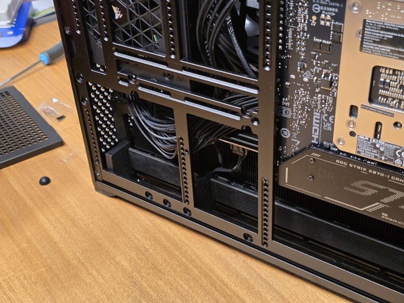 Afbeeldingslocatie: https://tweakers.net/i/g4sN5onQb6LRzkt3kF1CqnI3WXA=/800x/filters:strip_icc():strip_exif()/f/image/OVgWwYhksNNAi2OxZ5onMzVz.jpg?f=fotoalbum_large