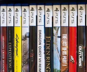 Fysieke games PS5-games schijfjes PlayStation 5. Foto: Tweakers