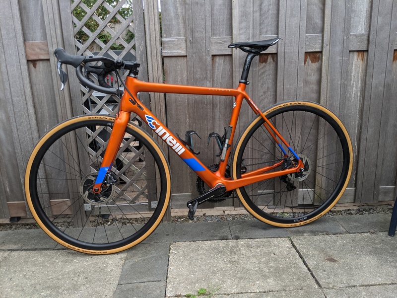 Afbeeldingslocatie: https://tweakers.net/i/g5seykzwyOwr7LwRLSEU41vPzpw=/800x/filters:strip_icc():strip_exif()/f/image/wJDfMiIxmMxY6CQF3KOfIuhg.jpg?f=fotoalbum_large