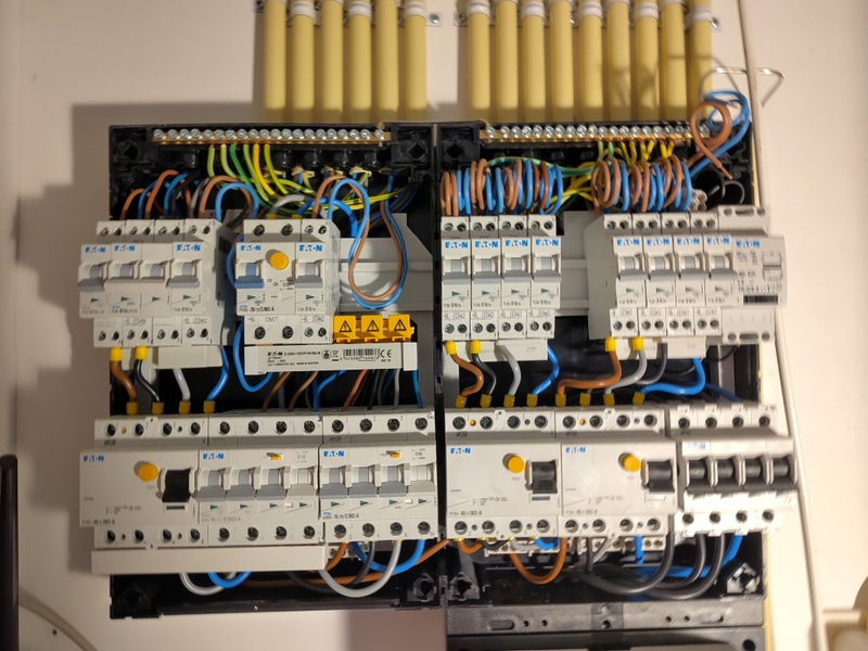 Afbeeldingslocatie: https://tweakers.net/i/g67kGM2k8CoI12CHNqPtaEIc3BY=/800x/filters:strip_icc():strip_exif()/f/image/GrVQV0xFdWbOo218u5YVJ2w9.jpg?f=fotoalbum_large