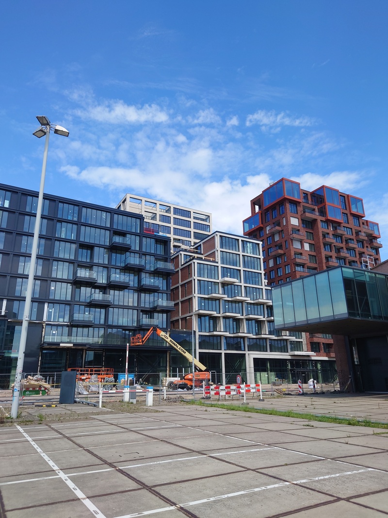 Afbeeldingslocatie: https://tweakers.net/i/g7BXVu_ITDhf4fFk16YLMZTr49o=/800x/filters:strip_icc():strip_exif()/f/image/5B5ceki1w2IqFDMz02mZb8bk.jpg?f=fotoalbum_large