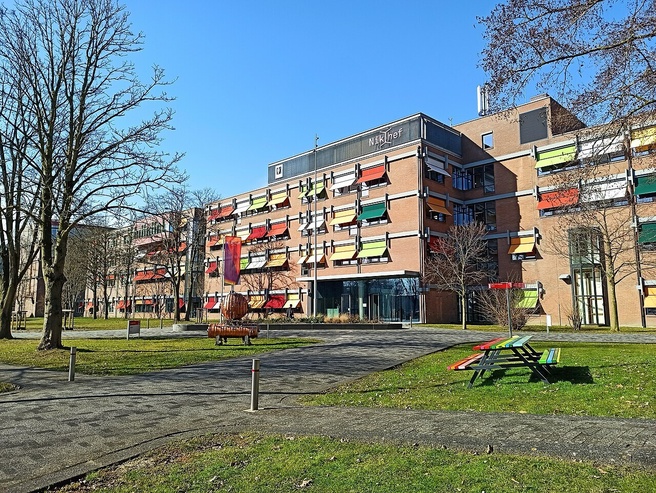 Nikhef in het Science Park in Amsterdam. Bron: Wikimedia Commons/Hobbema