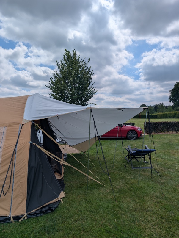Afbeeldingslocatie: https://tweakers.net/i/g7tOSrr_am6ptAH8wIC9B2u32uA=/x800/filters:strip_icc():strip_exif()/f/image/0eRaTeQU8X4kOM2G66uiaGJI.jpg?f=fotoalbum_large