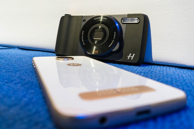 Foto&#039;s Moto Z Play met Hasselblad True Zoom-module