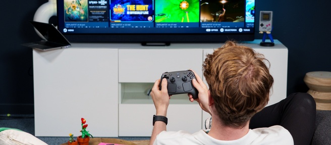 Gamen met de Steam Controller vanaf de bank