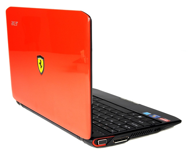 Acer Ferrari One