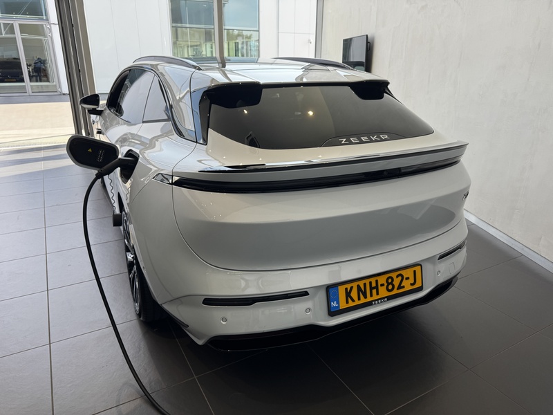 Afbeeldingslocatie: https://tweakers.net/i/gEDoqVBuqSvNNaMQ3S163tIsIfs=/800x/filters:strip_icc():strip_exif()/f/image/9wZ5tJ5MXbBD77rd3hh8TjnG.jpg?f=fotoalbum_large